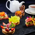Holiday Inn&Suites Shin Osaka, an IHG Hotel
